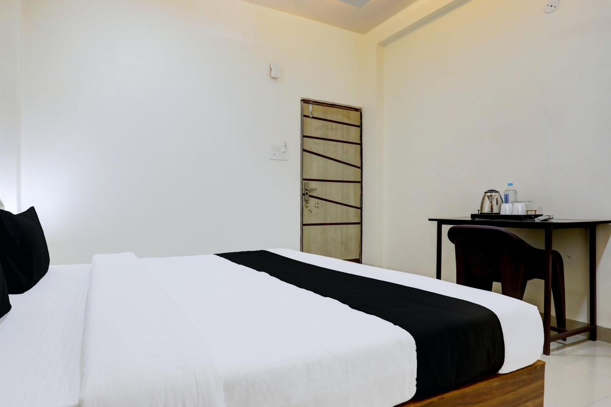 Hotel O Sb 47 Indore Dış mekan fotoğraf